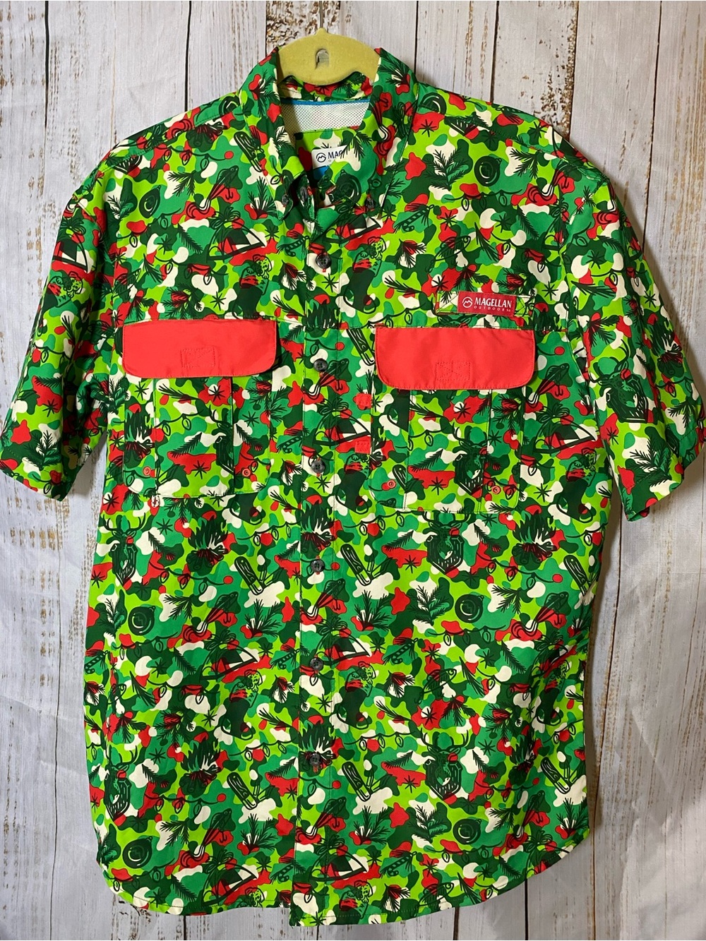 Magellan Outdoors Men’s Short-Sleeve Green Camo Fishing Shirt - Christmas Themed